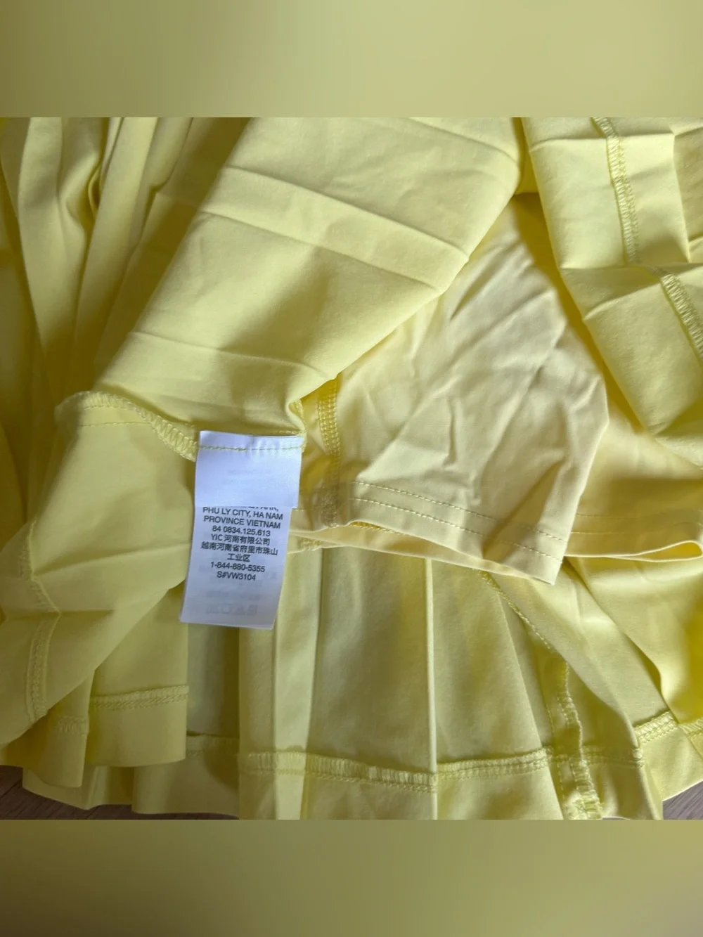Vuori Yellow Pleated Skirt Skort Sz XS - Picture 3 of 5